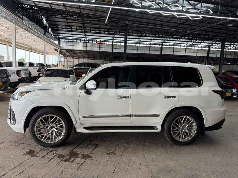 Big with watermark lexus lx 570 vientiane province vientiane 7666