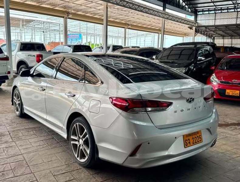 Big with watermark hyundai sonata vientiane province vientiane 7678