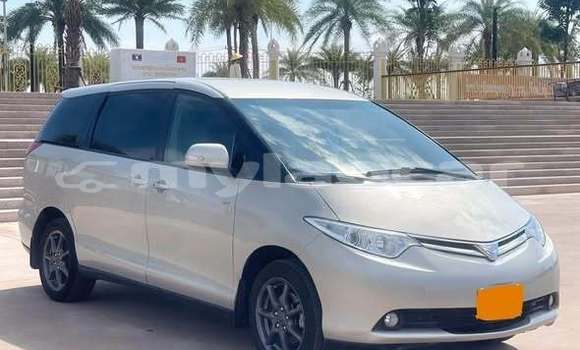 Buy Used Toyota Previa Other Car in Vientiane in Vientiane Province