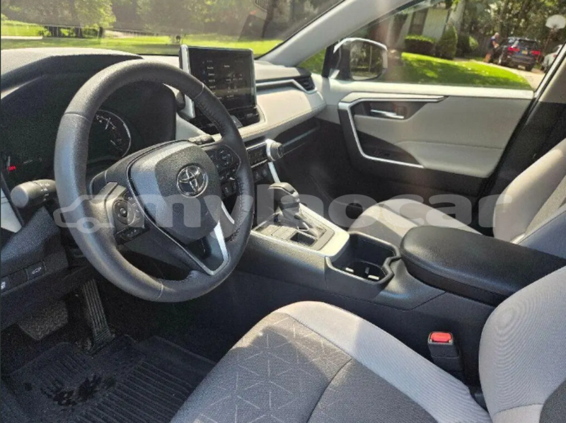Big with watermark toyota rav4 champasak province champasak 7692
