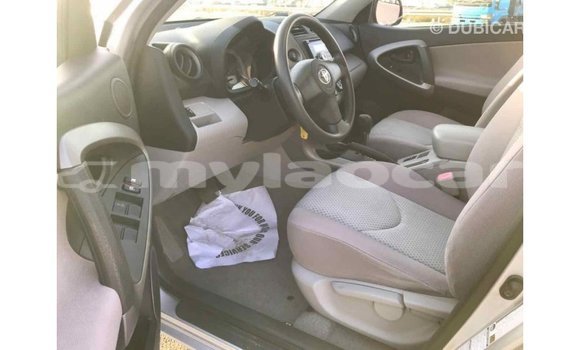 Acheter Import Utilitaire Toyota HiAce Autre à Import - Dubai, Attapeu Province Acheter Import Utilitaire Toyota HiAce Autre à Import - Dubai, Attapeu Province