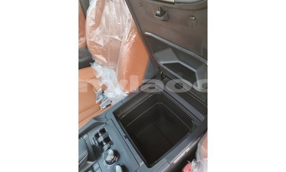 Buy Import Lexus LX White Car in Import - Dubai in Attapeu Province Buy Import Lexus LX White Car in Import - Dubai in Attapeu Province