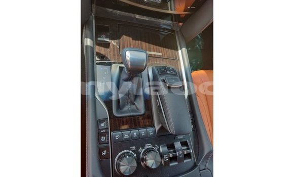 Buy Import Lexus LX White Car in Import - Dubai in Attapeu Province Buy Import Lexus LX White Car in Import - Dubai in Attapeu Province