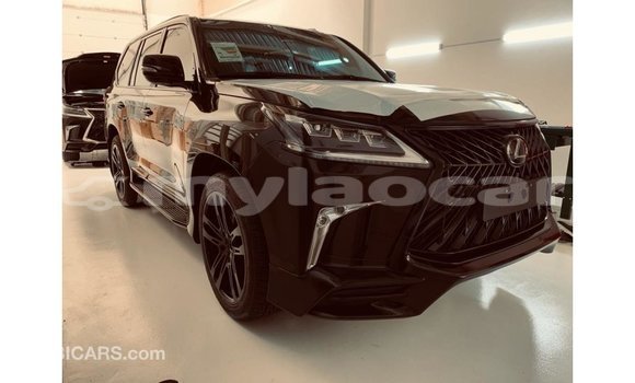 Acheter Import Voiture Lexus LX Noir à Import - Dubai, Attapeu Province Acheter Import Voiture Lexus LX Noir à Import - Dubai, Attapeu Province