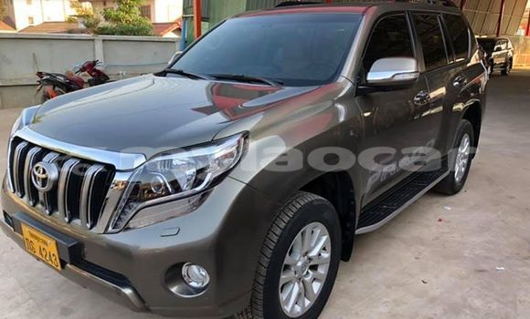 ຊື້ ໃຊ້ແລ້ວ Toyota Land Cruiser Prado Other ລົດ ໃນ Vientiane ໃນ Vientiane Province ຊື້ ໃຊ້ແລ້ວ Toyota Land Cruiser Prado Other ລົດ ໃນ Vientiane ໃນ Vientiane Province