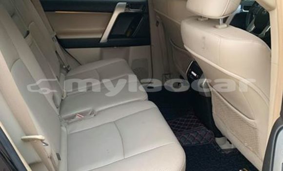 Buy Used Toyota Land Cruiser Prado Black Car in Vientiane in Vientiane Province Buy Used Toyota Land Cruiser Prado Black Car in Vientiane in Vientiane Province