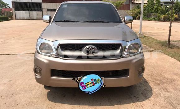 Buy Used Toyota Hilux Other Car in Vientiane in Vientiane Province Buy Used Toyota Hilux Other Car in Vientiane in Vientiane Province