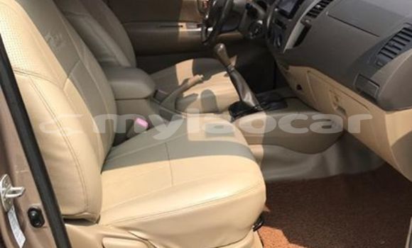 Buy Used Toyota Hilux Other Car in Vientiane in Vientiane Province Buy Used Toyota Hilux Other Car in Vientiane in Vientiane Province