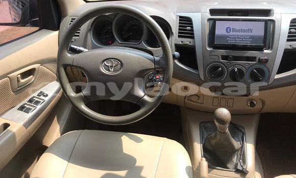 Buy Used Toyota Hilux Other Car in Vientiane in Vientiane Province Buy Used Toyota Hilux Other Car in Vientiane in Vientiane Province