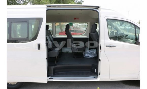 Buy Import Toyota Hiace White Car in Import - Dubai in Attapeu Province Buy Import Toyota Hiace White Car in Import - Dubai in Attapeu Province