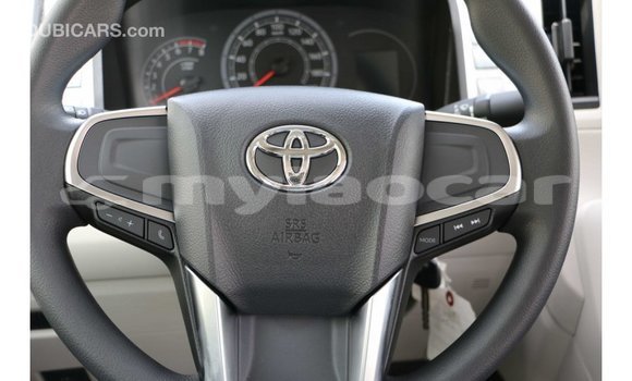 Buy Import Toyota Hiace White Car in Import - Dubai in Attapeu Province Buy Import Toyota Hiace White Car in Import - Dubai in Attapeu Province
