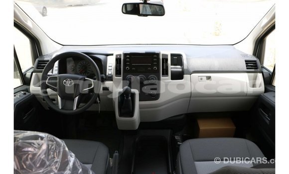 Buy Import Toyota Hiace White Car in Import - Dubai in Attapeu Province Buy Import Toyota Hiace White Car in Import - Dubai in Attapeu Province