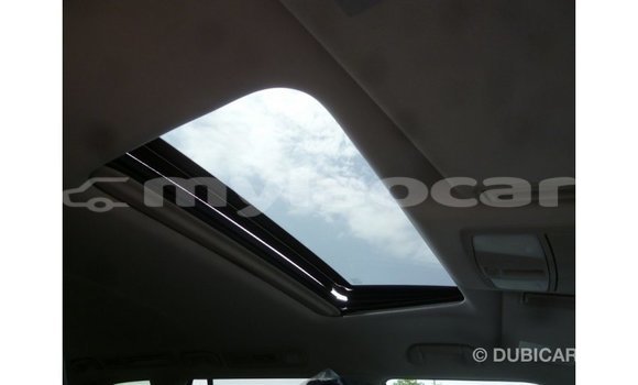 Acheter Import Voiture Nissan Patrol Blanc à Import - Dubai, Attapeu Province Acheter Import Voiture Nissan Patrol Blanc à Import - Dubai, Attapeu Province