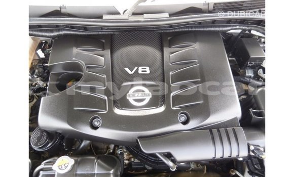 Acheter Import Voiture Nissan Patrol Blanc à Import - Dubai, Attapeu Province Acheter Import Voiture Nissan Patrol Blanc à Import - Dubai, Attapeu Province