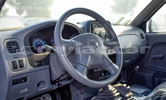 Buy Import Nissan NP 300 White Car in Import - Dubai in Attapeu Province Buy Import Nissan NP 300 White Car in Import - Dubai in Attapeu Province