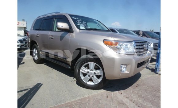 ຊື້ ການ ນຳ ເຂົ້າ Toyota Land Cruiser Other ລົດ ໃນ Import - Dubai ໃນ Attapeu Province