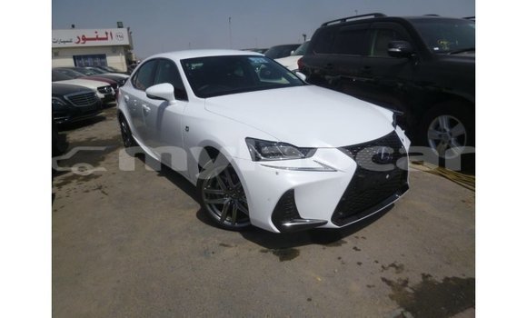 ຊື້ ການ ນຳ ເຂົ້າ Lexus IS White ລົດ ໃນ Import - Dubai ໃນ Attapeu Province