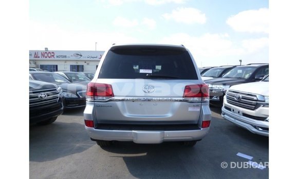 ຊື້ ການ ນຳ ເຂົ້າ Toyota Land Cruiser Other ລົດ ໃນ Import - Dubai ໃນ Attapeu Province ຊື້ ການ ນຳ ເຂົ້າ Toyota Land Cruiser Other ລົດ ໃນ Import - Dubai ໃນ Attapeu Province