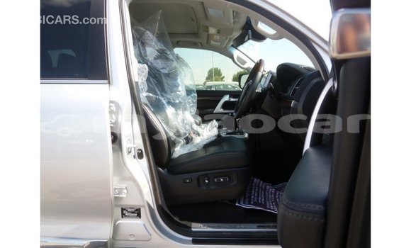 ຊື້ ການ ນຳ ເຂົ້າ Toyota Land Cruiser Other ລົດ ໃນ Import - Dubai ໃນ Attapeu Province ຊື້ ການ ນຳ ເຂົ້າ Toyota Land Cruiser Other ລົດ ໃນ Import - Dubai ໃນ Attapeu Province