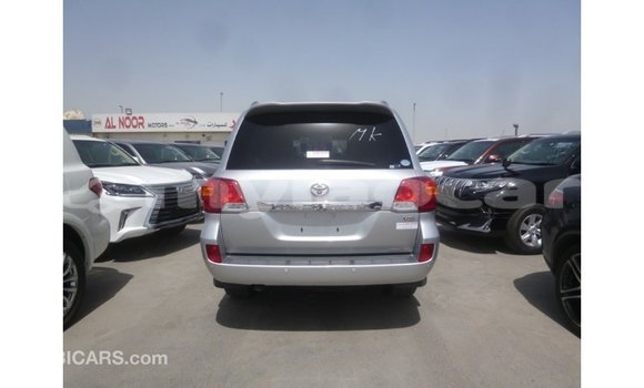 Buy Import Toyota Land Cruiser Other Car in Import - Dubai in Attapeu Province Buy Import Toyota Land Cruiser Other Car in Import - Dubai in Attapeu Province