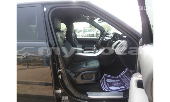 Buy Import Land Rover Range Rover Black Car in Import - Dubai in Attapeu Province Buy Import Land Rover Range Rover Black Car in Import - Dubai in Attapeu Province
