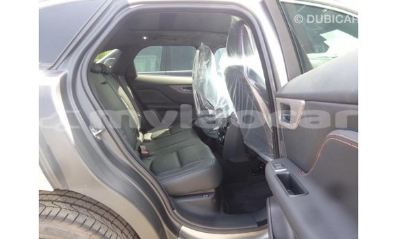 Acheter Import Voiture Jaguar F-Pace Autre à Import - Dubai, Attapeu Province Acheter Import Voiture Jaguar F-Pace Autre à Import - Dubai, Attapeu Province