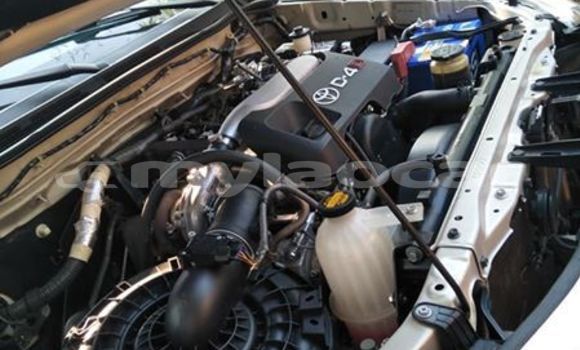 Buy Used Toyota Hilux Other Car in Vientiane in Vientiane Province Buy Used Toyota Hilux Other Car in Vientiane in Vientiane Province