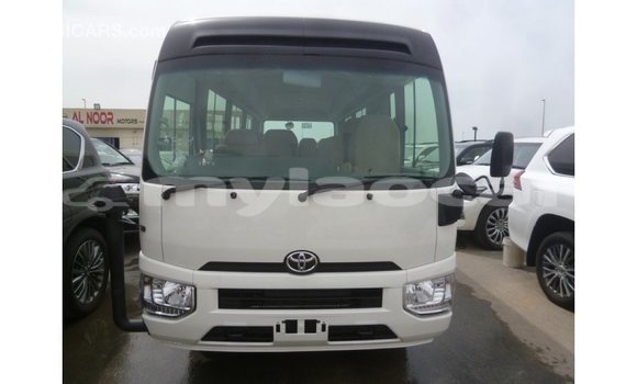 Buy Import Toyota Coaster White Car in Import - Dubai in Attapeu Province Buy Import Toyota Coaster White Car in Import - Dubai in Attapeu Province