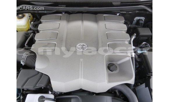 ຊື້ ການ ນຳ ເຂົ້າ Toyota Land Cruiser Black ລົດ ໃນ Import - Dubai ໃນ Attapeu Province ຊື້ ການ ນຳ ເຂົ້າ Toyota Land Cruiser Black ລົດ ໃນ Import - Dubai ໃນ Attapeu Province