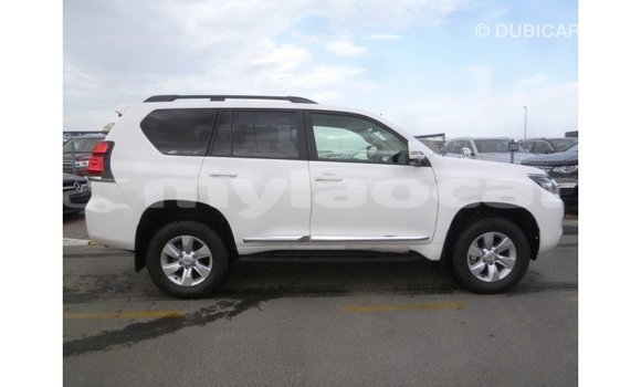 ຊື້ ການ ນຳ ເຂົ້າ Toyota Prado White ລົດ ໃນ Import - Dubai ໃນ Attapeu Province ຊື້ ການ ນຳ ເຂົ້າ Toyota Prado White ລົດ ໃນ Import - Dubai ໃນ Attapeu Province