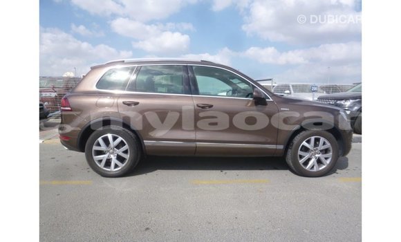 Buy Import Volkswagen Touareg Brown Car in Import - Dubai in Attapeu Province Buy Import Volkswagen Touareg Brown Car in Import - Dubai in Attapeu Province