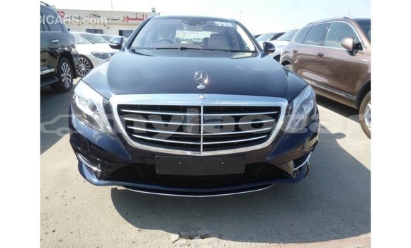 Buy Import Mercedes-Benz 190 (W201) Blue Car in Import - Dubai in Attapeu Province Buy Import Mercedes-Benz 190 (W201) Blue Car in Import - Dubai in Attapeu Province