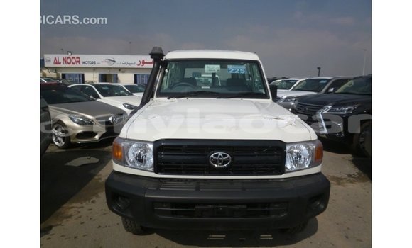Buy Import Toyota Land Cruiser White Car in Import - Dubai in Attapeu Province Buy Import Toyota Land Cruiser White Car in Import - Dubai in Attapeu Province