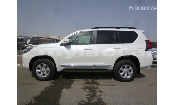 Buy Import Toyota Prado White Car in Import - Dubai in Attapeu Province Buy Import Toyota Prado White Car in Import - Dubai in Attapeu Province