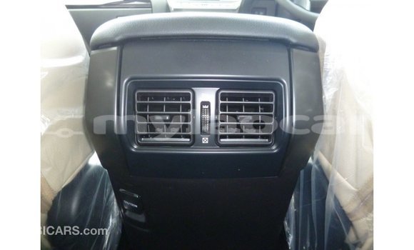 Buy Import Toyota Prado White Car in Import - Dubai in Attapeu Province Buy Import Toyota Prado White Car in Import - Dubai in Attapeu Province