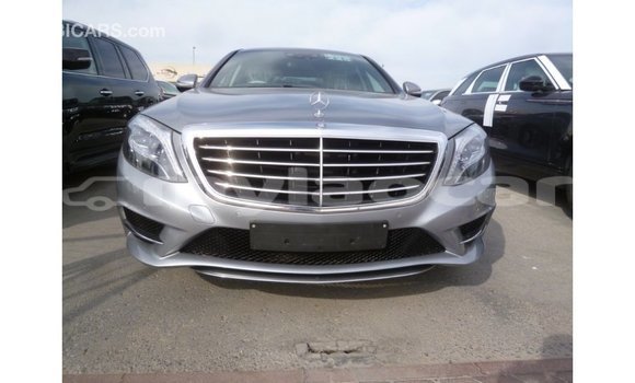 Buy Import Mercedes-Benz 190 (W201) Other Car in Import - Dubai in Attapeu Province Buy Import Mercedes-Benz 190 (W201) Other Car in Import - Dubai in Attapeu Province