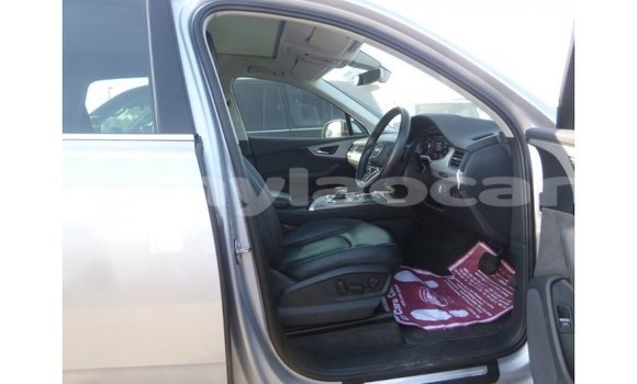 ຊື້ ການ ນຳ ເຂົ້າ Audi Q7 Other ລົດ ໃນ Import - Dubai ໃນ Attapeu Province ຊື້ ການ ນຳ ເຂົ້າ Audi Q7 Other ລົດ ໃນ Import - Dubai ໃນ Attapeu Province