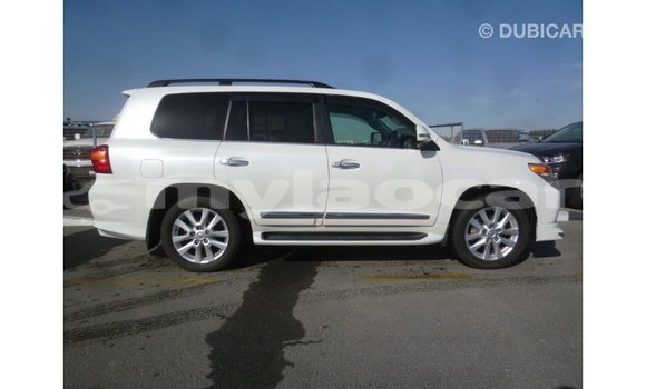 Buy Import Toyota Land Cruiser White Car in Import - Dubai in Attapeu Province Buy Import Toyota Land Cruiser White Car in Import - Dubai in Attapeu Province