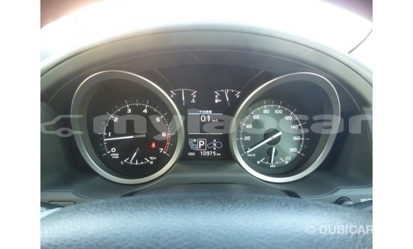 Buy Import Toyota Land Cruiser White Car in Import - Dubai in Attapeu Province Buy Import Toyota Land Cruiser White Car in Import - Dubai in Attapeu Province