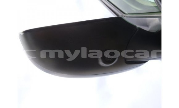 Acheter Import Voiture Toyota Prado Autre à Import - Dubai, Attapeu Province Acheter Import Voiture Toyota Prado Autre à Import - Dubai, Attapeu Province