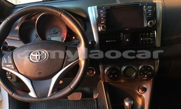 ຊື້ ໃຊ້ແລ້ວ Toyota Yaris White ລົດ ໃນ Vientiane ໃນ Vientiane Province ຊື້ ໃຊ້ແລ້ວ Toyota Yaris White ລົດ ໃນ Vientiane ໃນ Vientiane Province