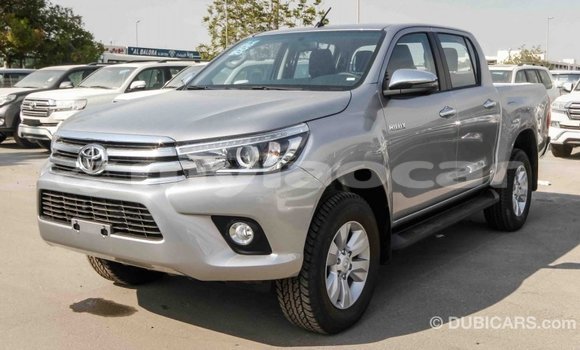 Acheter Import Voiture Toyota Hilux Autre à Import - Dubai, Attapeu Province Acheter Import Voiture Toyota Hilux Autre à Import - Dubai, Attapeu Province