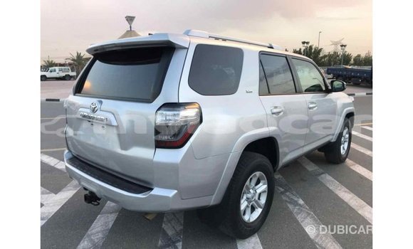 Buy Import Toyota HiAce Other Truck in Import - Dubai in Attapeu Province Buy Import Toyota HiAce Other Truck in Import - Dubai in Attapeu Province