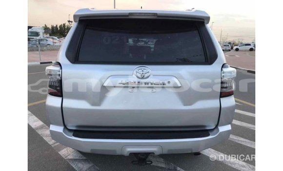 Buy Import Toyota HiAce Other Truck in Import - Dubai in Attapeu Province Buy Import Toyota HiAce Other Truck in Import - Dubai in Attapeu Province