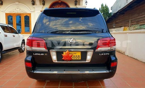 Buy Used Lexus LX 570 Black Car in Vientiane in Vientiane Province Buy Used Lexus LX 570 Black Car in Vientiane in Vientiane Province