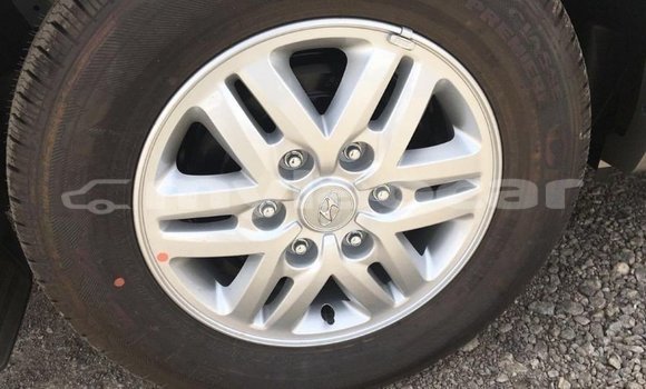 Buy Import Hyundai Accent White Car in Import - Dubai in Attapeu Province Buy Import Hyundai Accent White Car in Import - Dubai in Attapeu Province