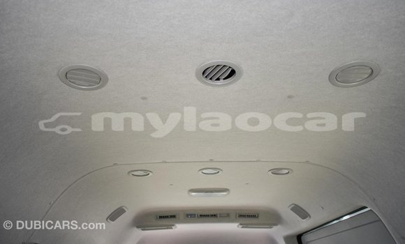 Buy Import Toyota Hiace White Car in Import - Dubai in Attapeu Province Buy Import Toyota Hiace White Car in Import - Dubai in Attapeu Province