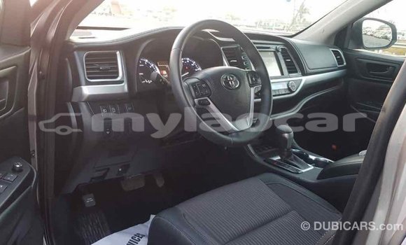 Buy Import Toyota Highlander Other Car in Import - Dubai in Attapeu Province Buy Import Toyota Highlander Other Car in Import - Dubai in Attapeu Province