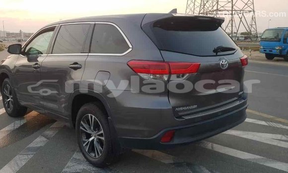 Buy Import Toyota Highlander Other Car in Import - Dubai in Attapeu Province Buy Import Toyota Highlander Other Car in Import - Dubai in Attapeu Province