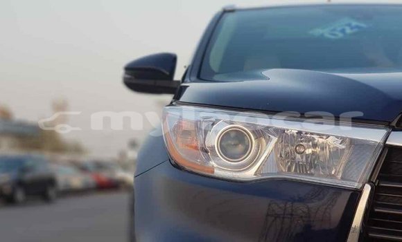 Buy Import Toyota Highlander Blue Car in Import - Dubai in Attapeu Province Buy Import Toyota Highlander Blue Car in Import - Dubai in Attapeu Province
